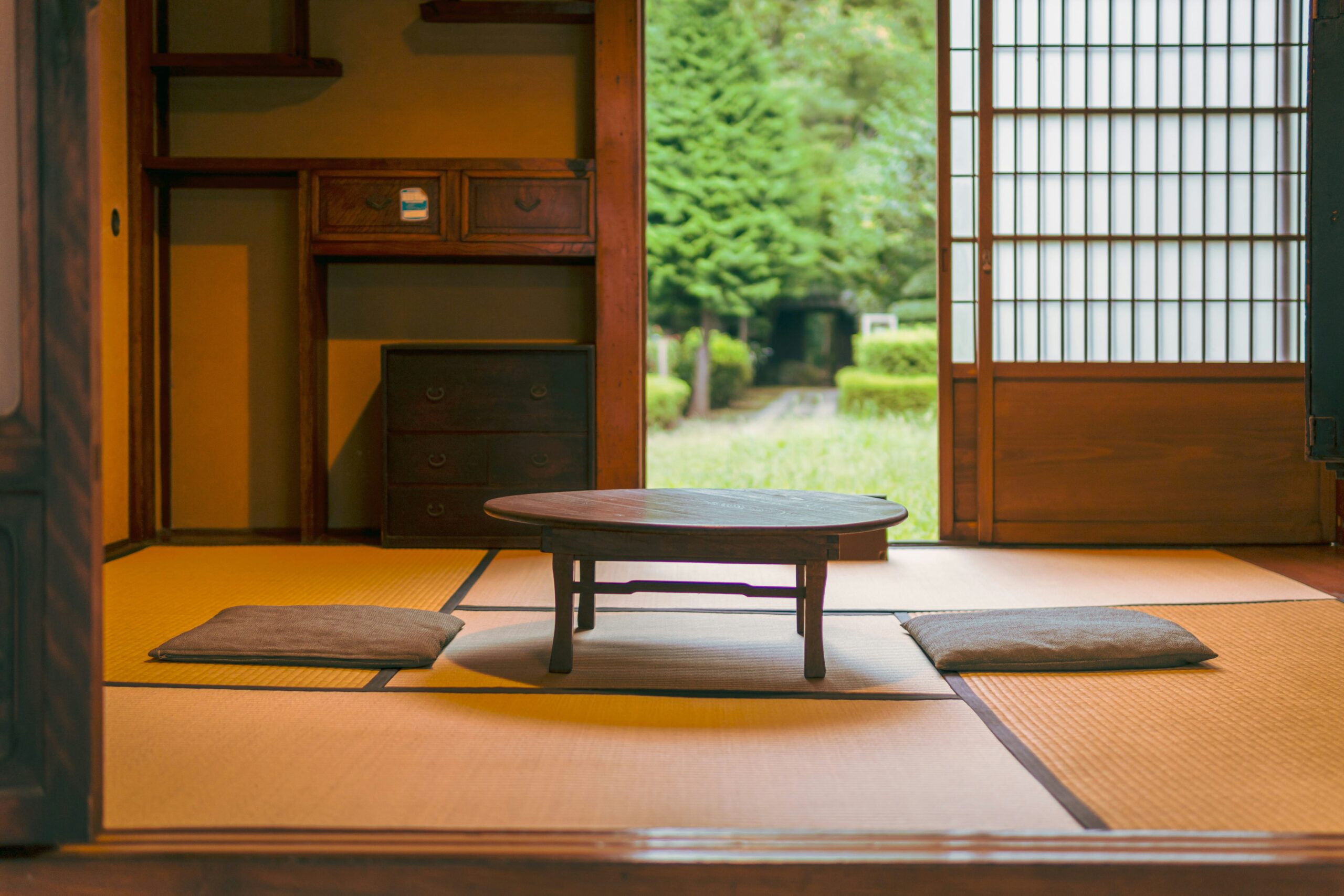 Shoes - Japanese culture tips