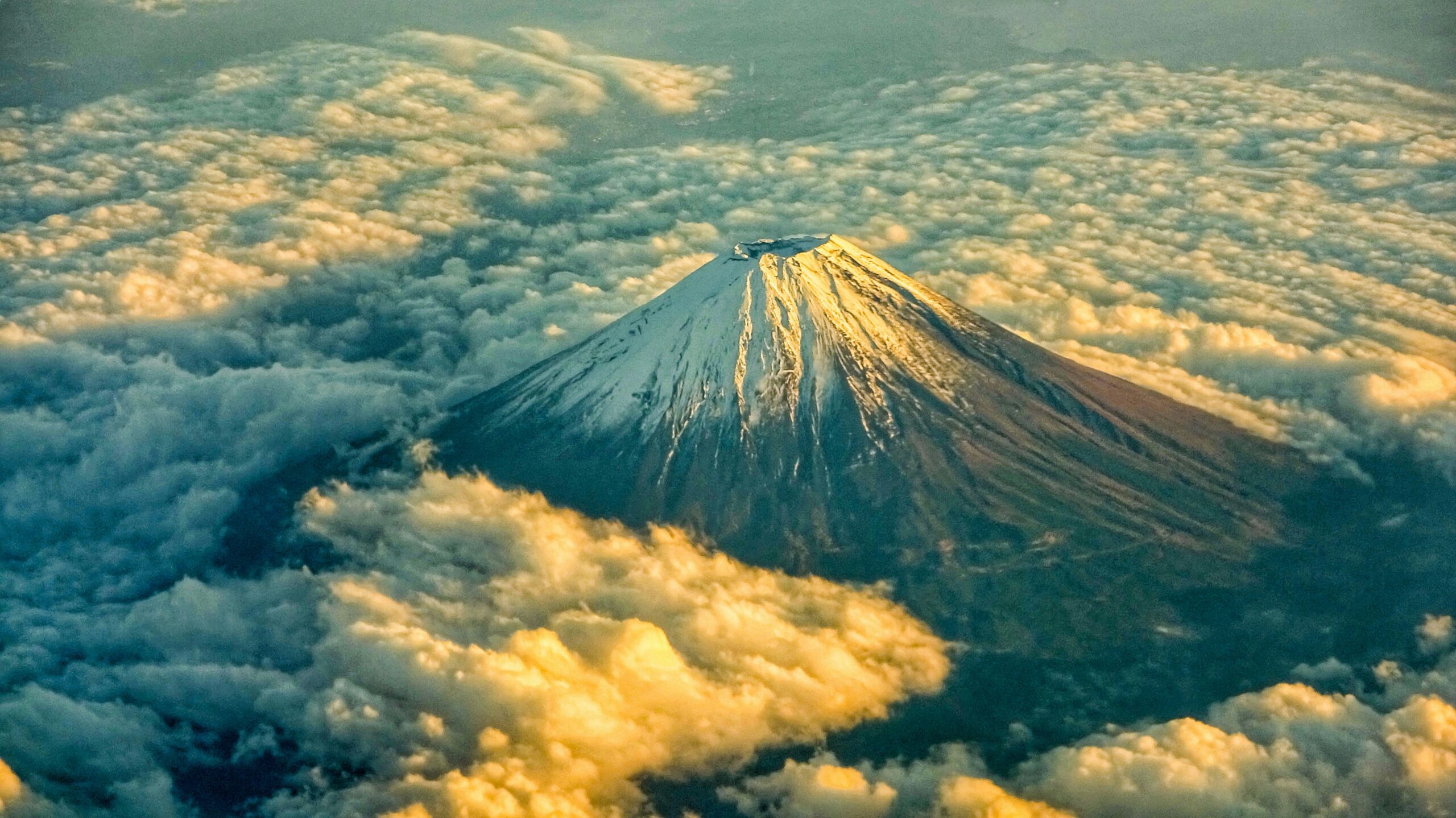Mountains - Nature and Outdoor Escapes in Japan